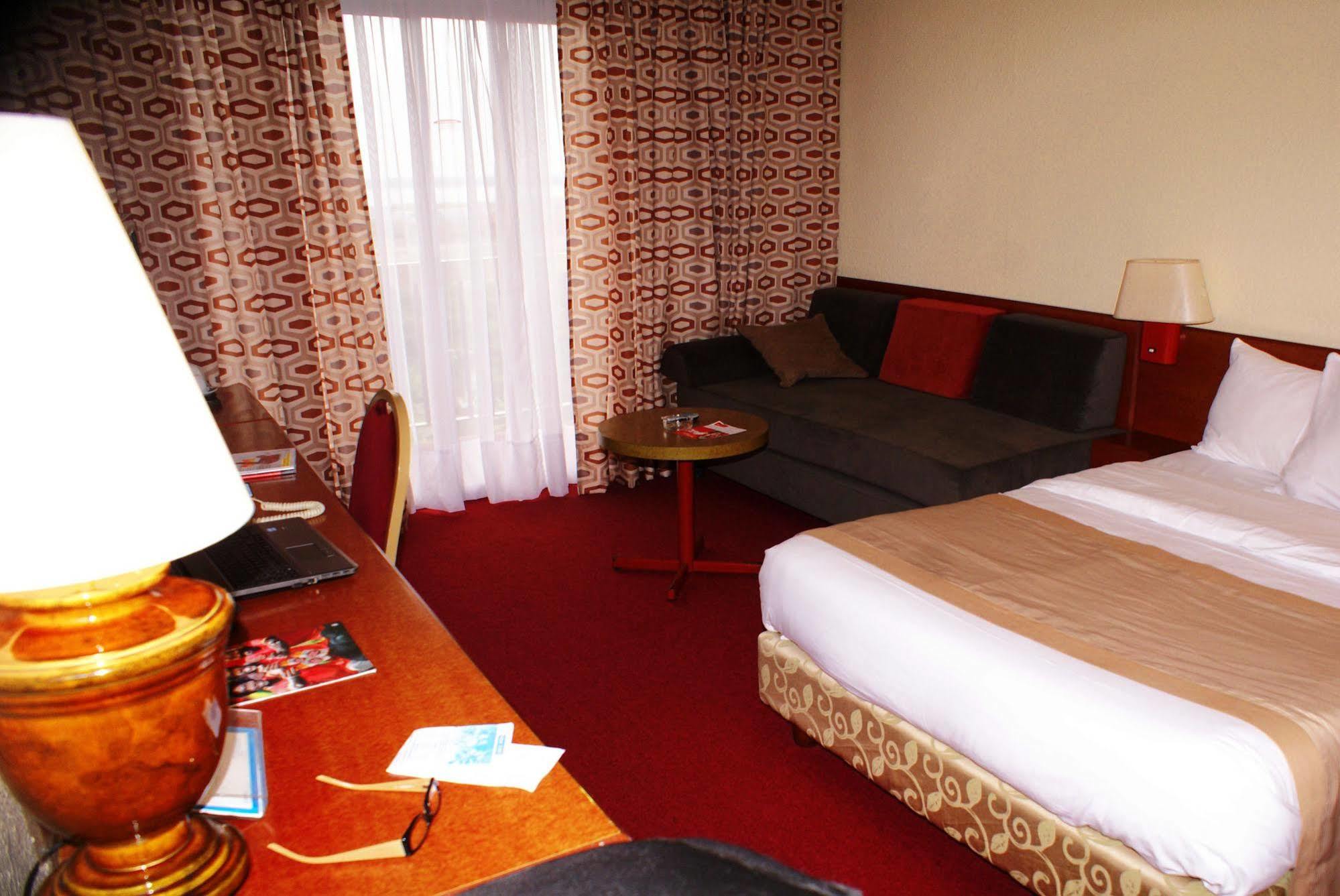Hotel Sawa Douala Exterior foto